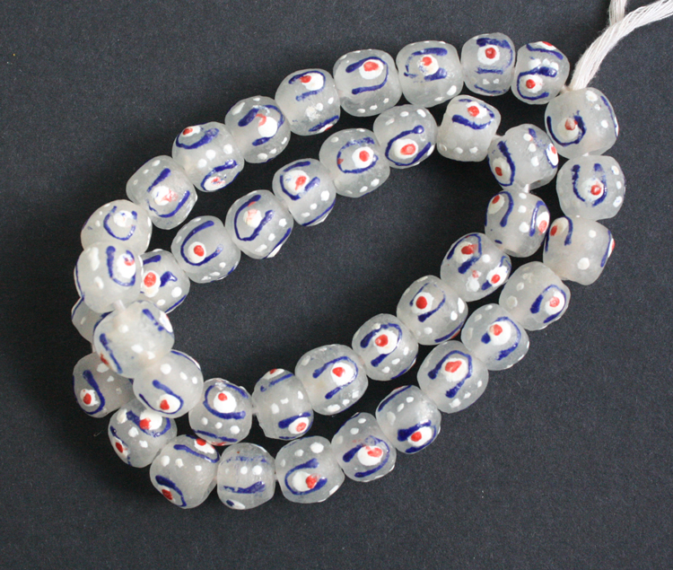 African-Beads-Ghana-Recycled-Glass-Round-14-mm-Handpainted-Clear-Blue-top-view