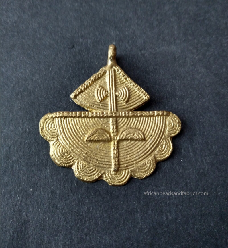 Brass-pendant-scallped-edge-43mm-watermarked