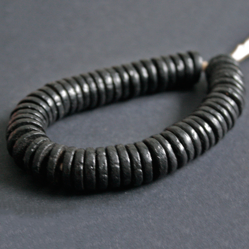 Black-African-Disc-Beads-Black-16–to-18-mm