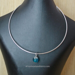 Wire-Collar-Necklace-with-Recycled-Glass-Bead-Pendant-Petrol-blue-watermarked