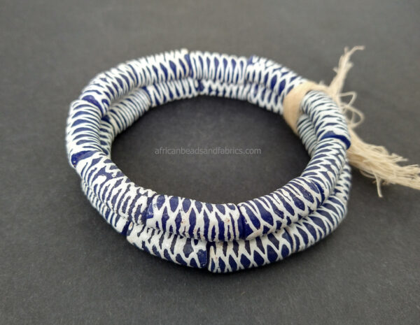 Afrcian-Beads-Recycled-Glass-Krobo-Ghana-Blue-White-25mm-Tubes