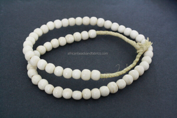 African-Bone-Beads-Round–9-to-10mm-cream
