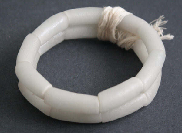 Frosty-White-African-beads-Ghana-krobo-Recycled-Glass-Tubes-30-mm