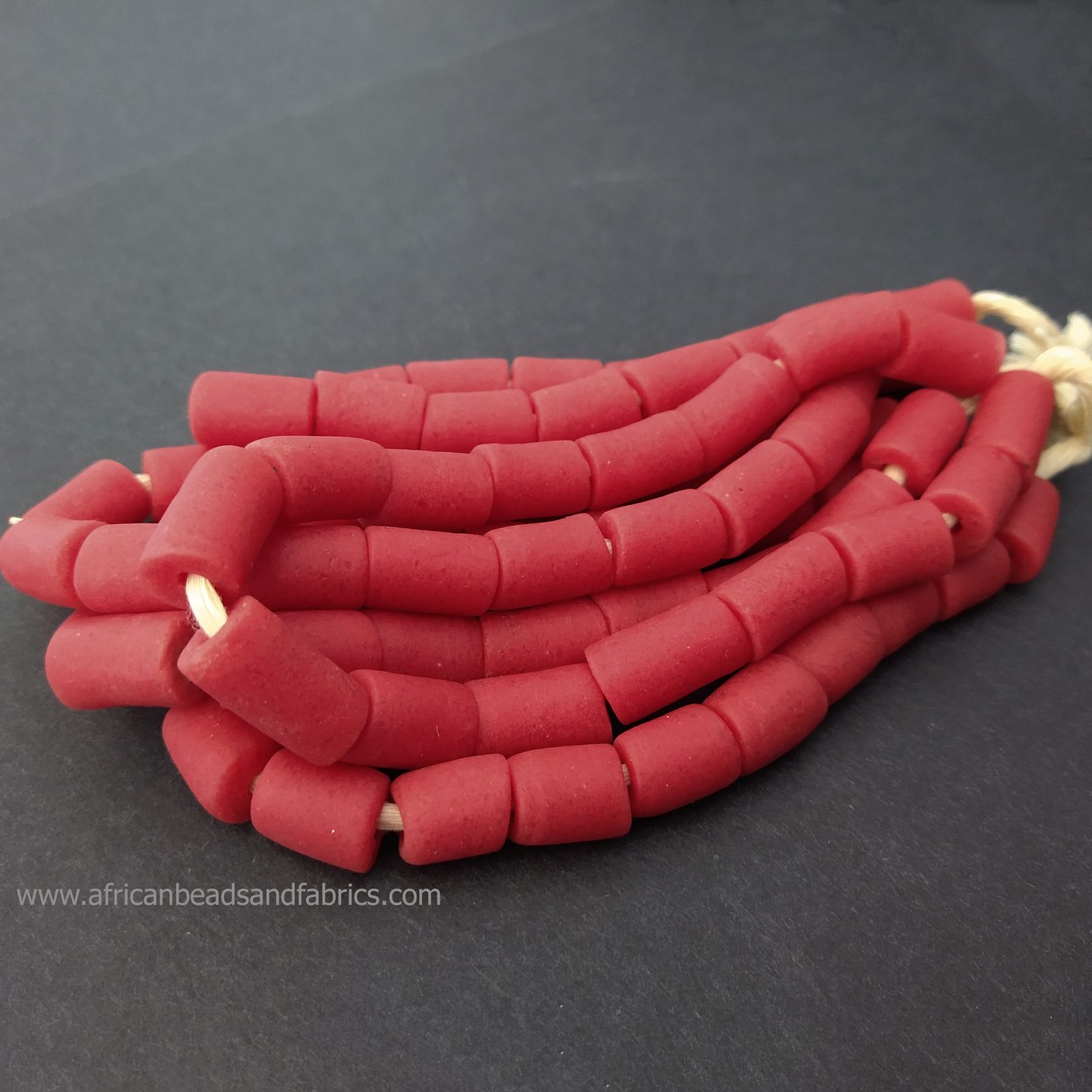 African-Beads-Krobo-Ghana-Recycled-Glass-17-mm-red