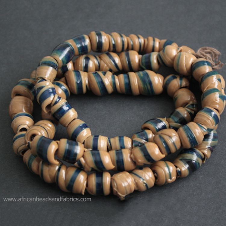 African-Recycled-Plastic-beads