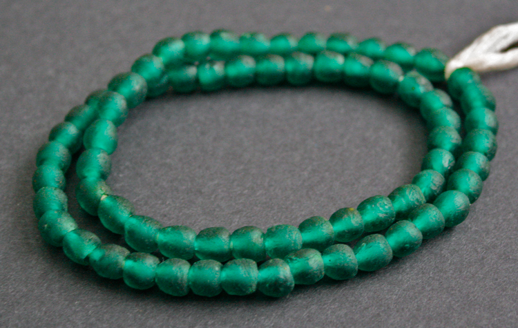 Green-African-Beads-Ghana-Krobo-Recycled-Glass-Round-7-mm