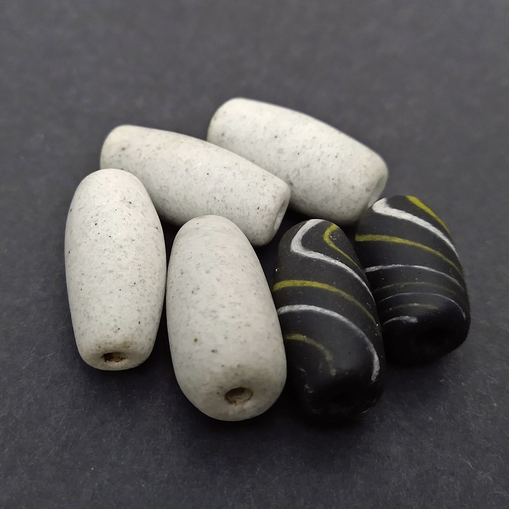 African-beads-ghana-krobo-recycled-glass-mixed-tubes-grey-black