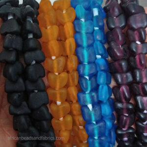 African-Beads-Ghana-Krobo-Recycled-Glass-Red-Grape-Triangle-7-to-8-mm-4-colours African-Beads-Ghana-Krobo-Recycled-Glass-Red-Grape-Triangle-7-to-8-mm-4-colours
