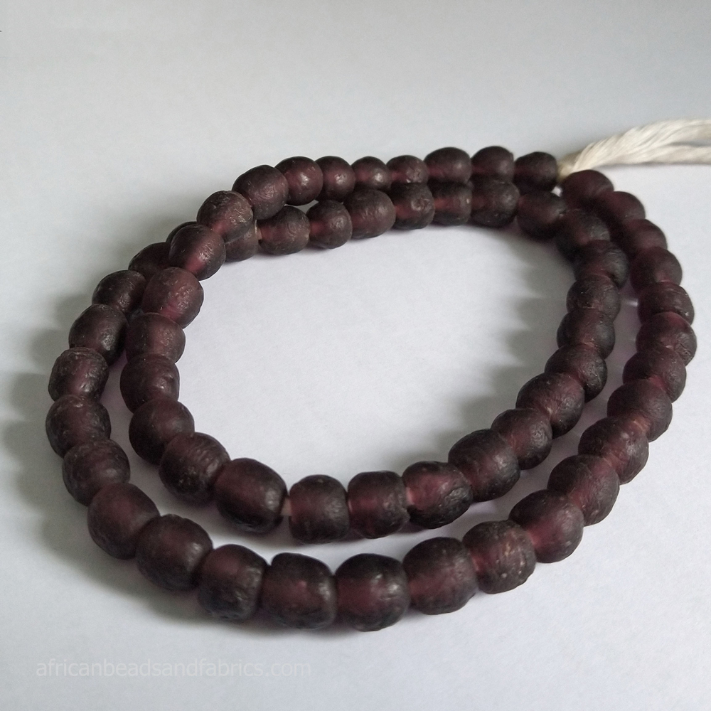 African-Beads-Recycled-Glass-Krobo 9mm-red-grape