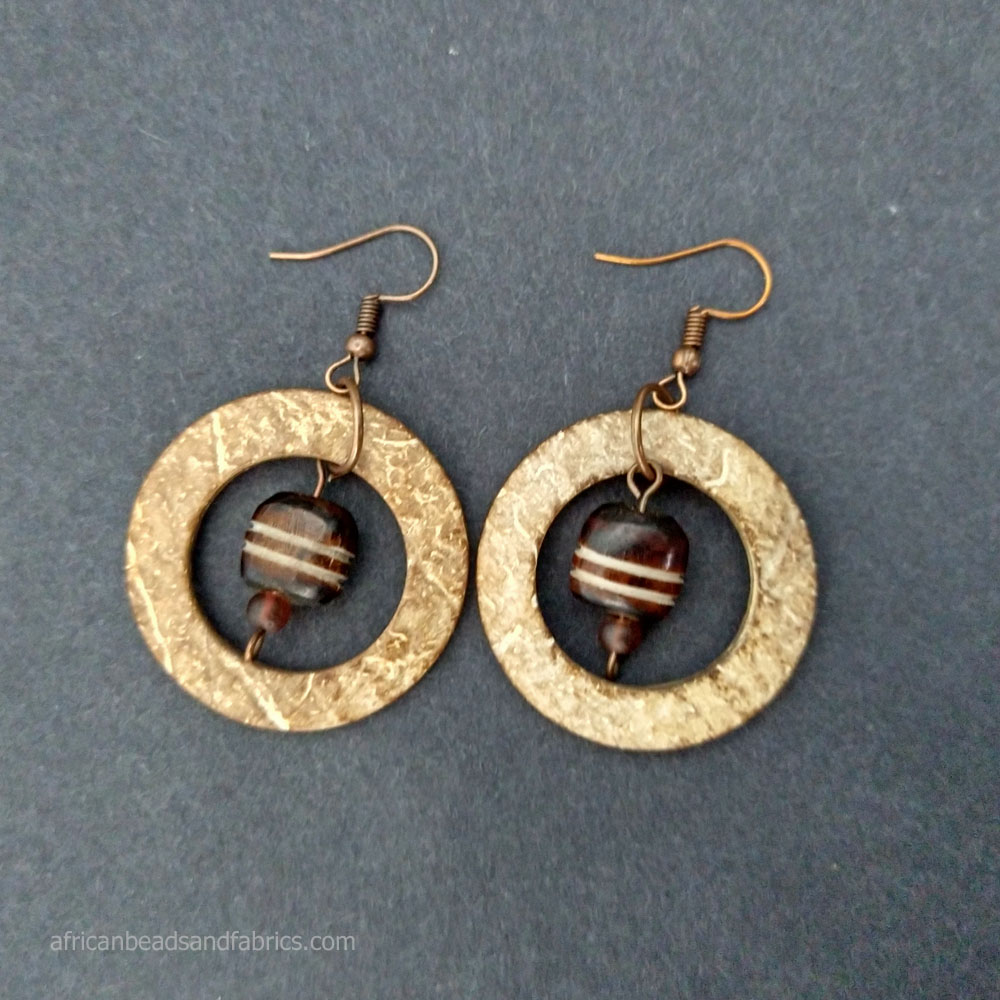 Drop Earings Shell and Bone Brown