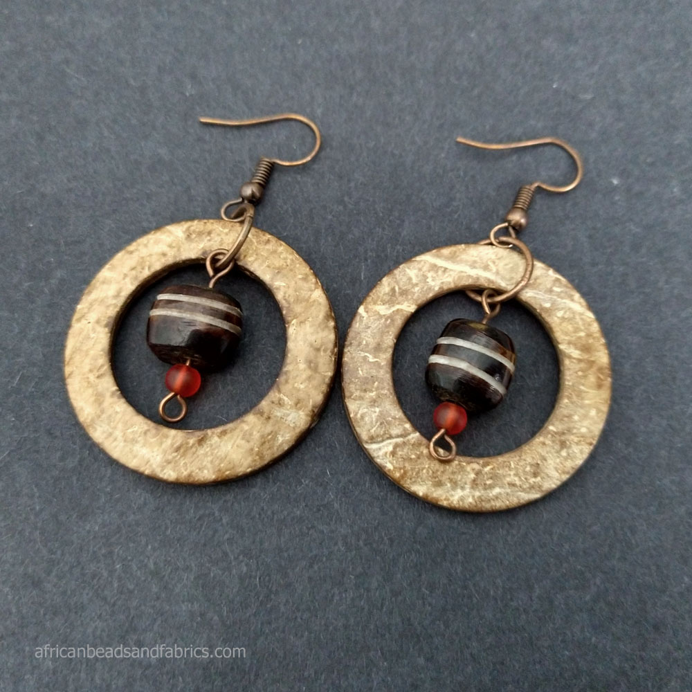 Drop Earings Shell and Bone Orange Bead 2